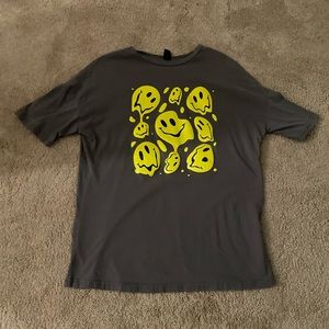 Comfy Graphic Tee - Small/ Medium